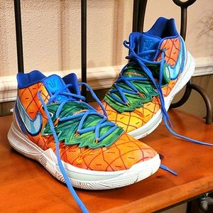 Nike Kyrie Pineapple House